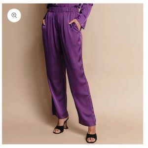 MONTSERRAT NEW YORK The Jet Set Pant in Ultraviolet